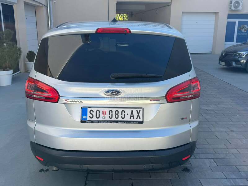 Ford S-Max 