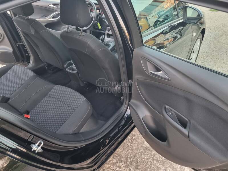 Opel Astra K 1.5d NOVA