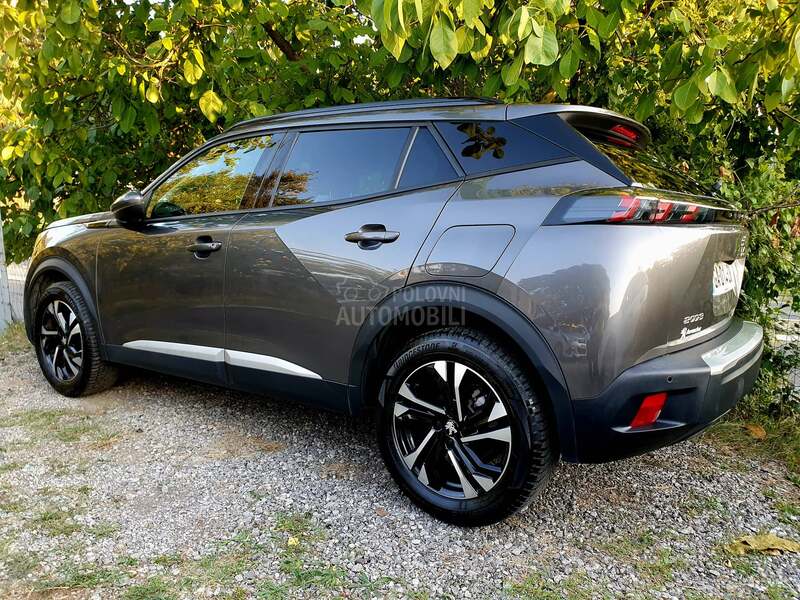Peugeot 2008 Allure  Virtual 3d