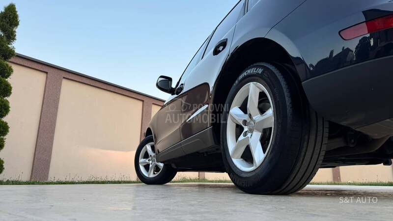 Audi Q5 2.0 TDI/QUATTRO/LED