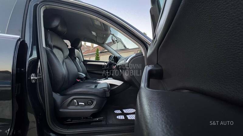 Audi Q5 2.0 TDI/QUATTRO/LED