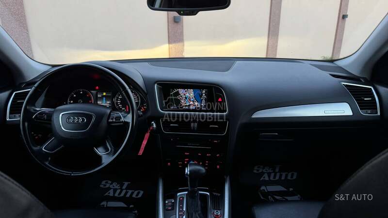 Audi Q5 2.0 TDI/QUATTRO/LED