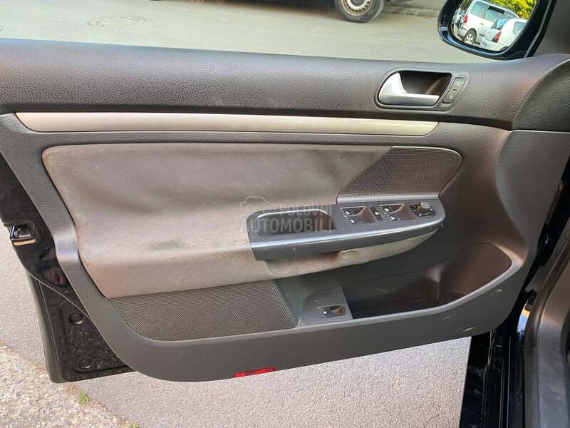 Volkswagen Golf 5 1.9 TDI