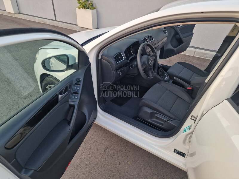 Volkswagen Golf 6 1.2 77 Trend ///