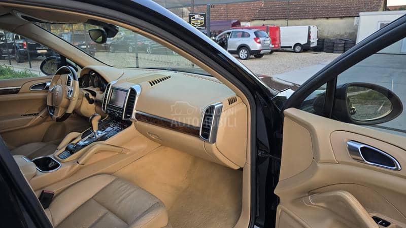 Porsche Cayenne S HIBRIDY