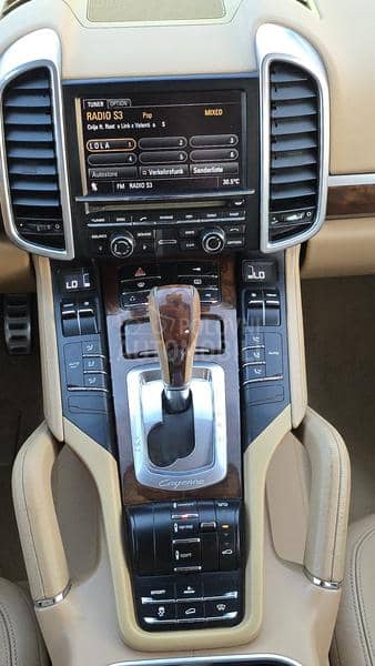 Porsche Cayenne S HIBRIDY