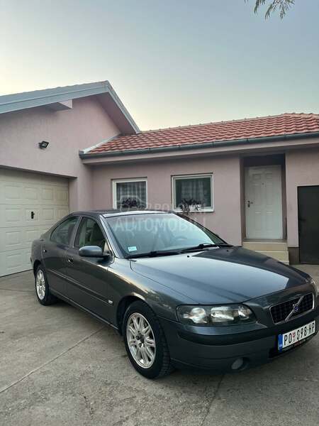 Volvo S60 2.4