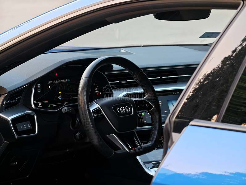 Audi S7 Quattro/Dekra