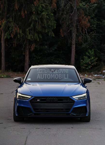 Audi S7 Quattro/Dekra