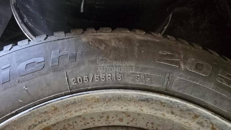 BFGoodrich 205/55 R16 Zimska