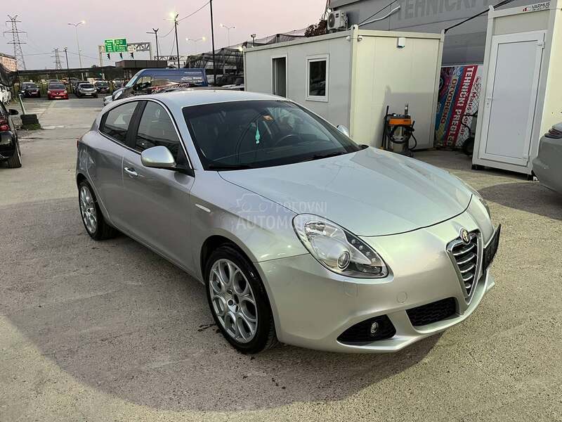 Alfa Romeo Giulietta matic