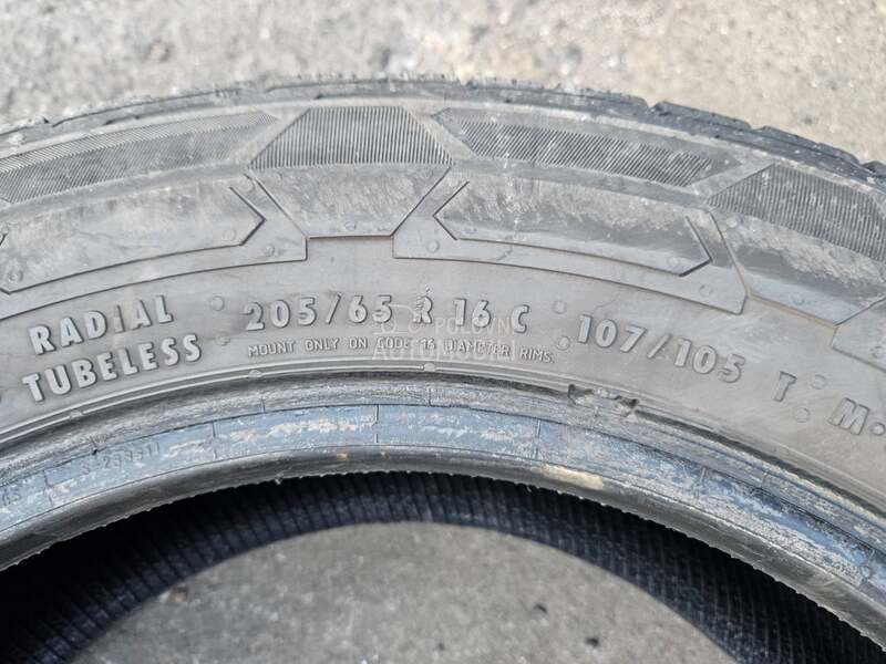 Continental 205/65 R16 Sve sezone