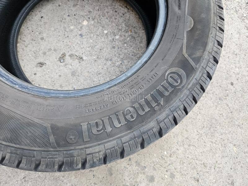 Continental 215/70 R15 Letnja