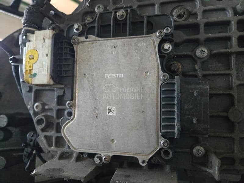 Komjuter menjaca FESTO