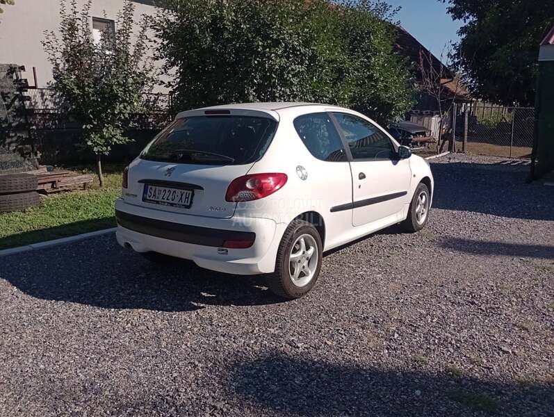 Peugeot 206 plus 1,4HDI