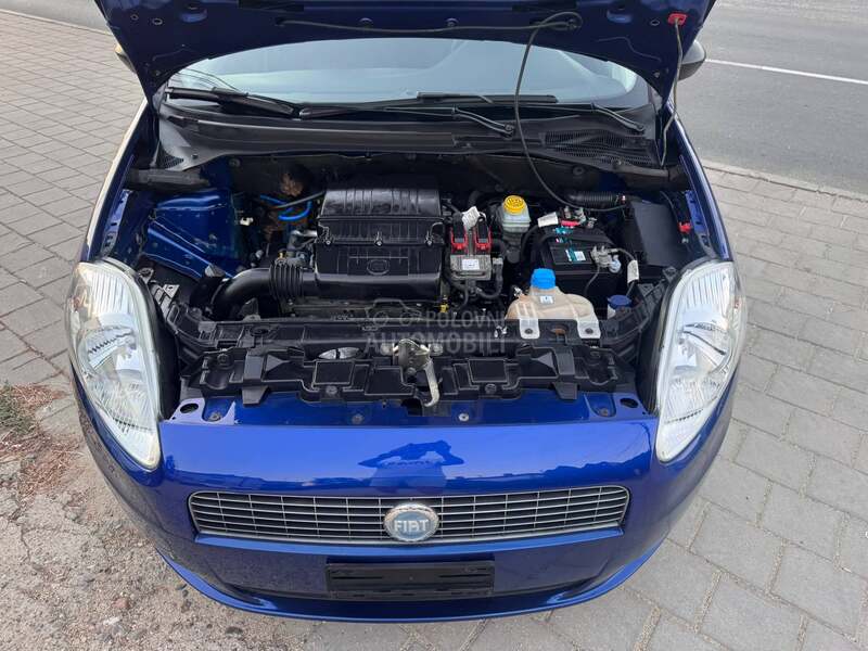 Fiat Grande Punto 1.4 BEN ŠVAJ NOV