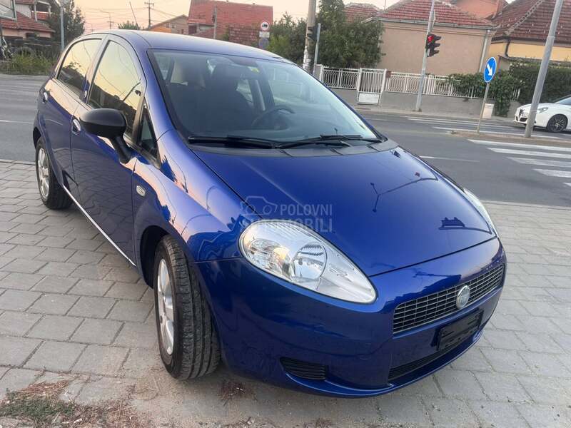 Fiat Grande Punto 1.4 BEN ŠVAJ NOV
