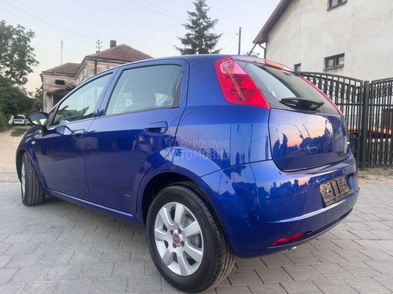 Fiat Grande Punto 1.4 BEN ŠVAJ NOV