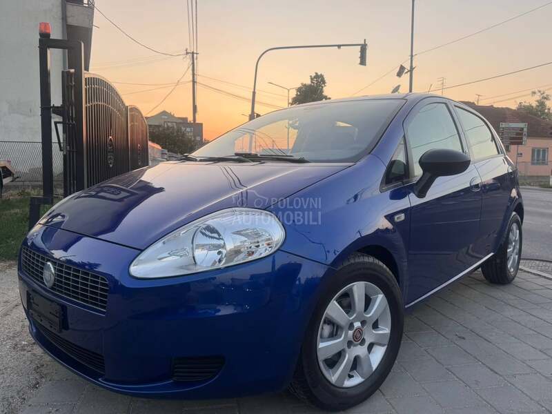 Fiat Grande Punto 1.4 BEN ŠVAJ NOV