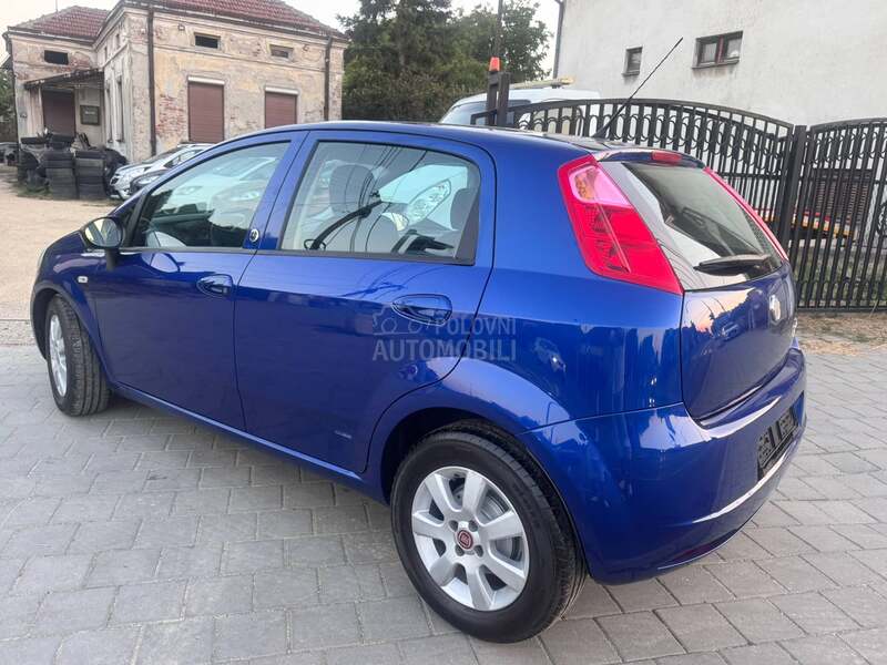 Fiat Grande Punto 1.4 BEN ŠVAJ NOV