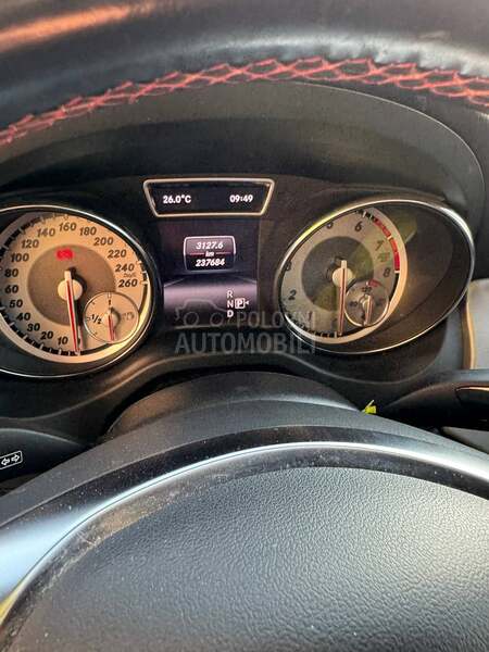 Mercedes Benz GLA 250 