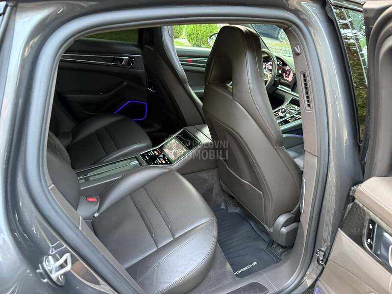 Porsche Panamera 4.0d Active Sound