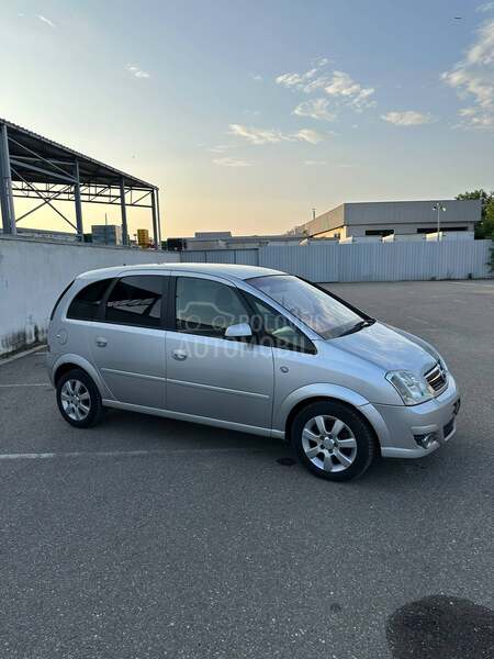 Opel Meriva 1.7CDTI CH