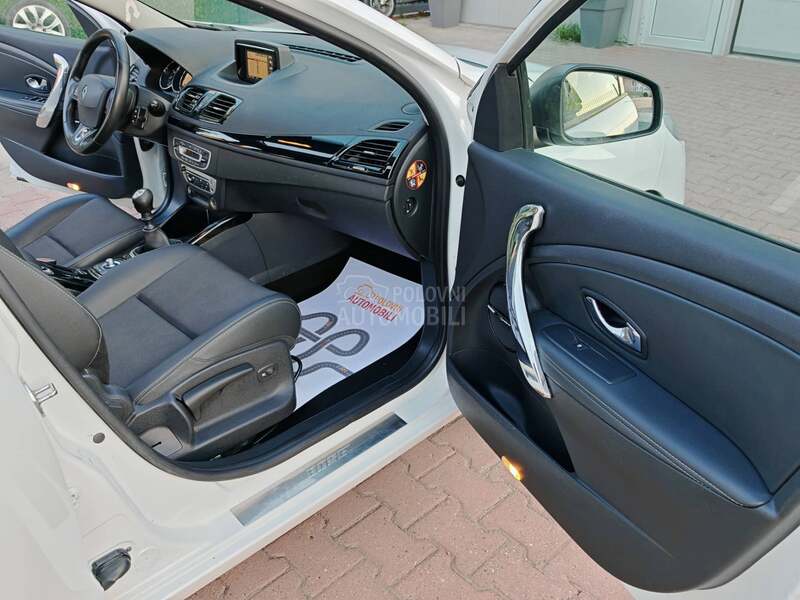 Renault Megane BOSE/PERLA/PANO
