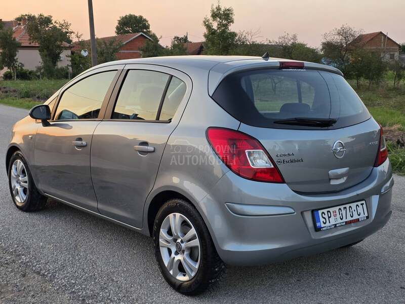 Opel Corsa D 1.2 Restajling