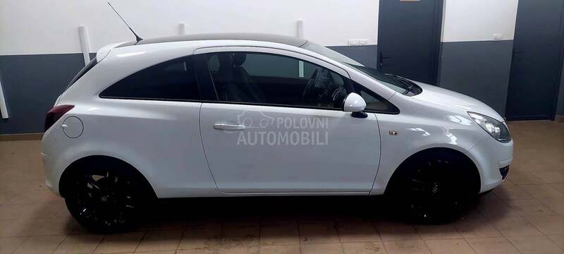 Opel Corsa D 1.4