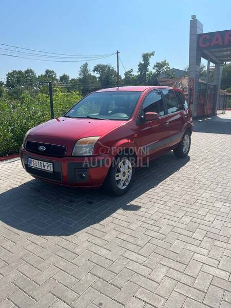 Ford Fusion 