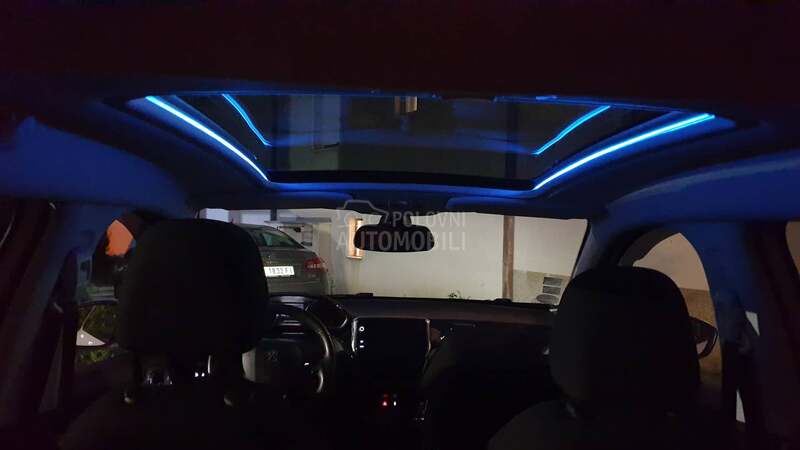 Peugeot 2008 1.6 BLUE HDI STYLE