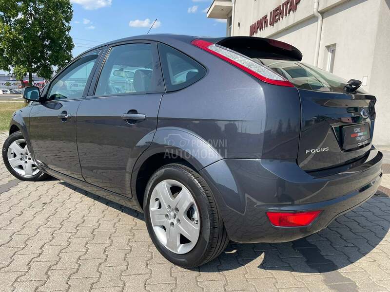 Ford Focus 1.6 NOV