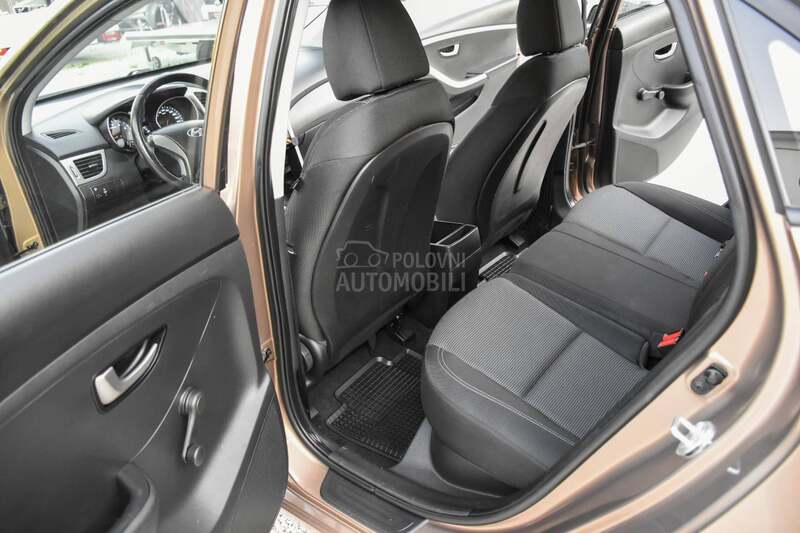 Hyundai i30 1.4 16V DOHC