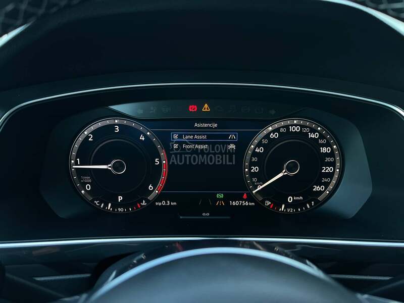 Volkswagen Tiguan R-LINE 4x4 DSG CH