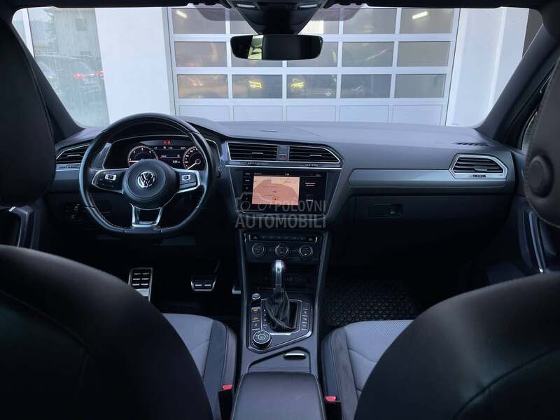 Volkswagen Tiguan R-LINE 4x4 DSG CH