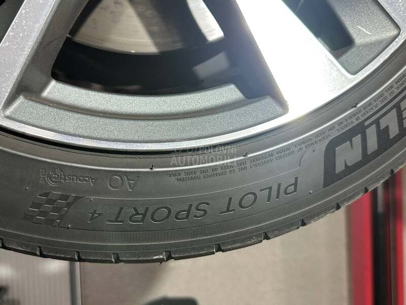 Aluminijumske felne Audi ORG sa gumama 19" 5 x 112