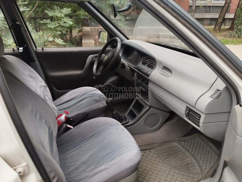 Škoda Felicia 1.3 LX