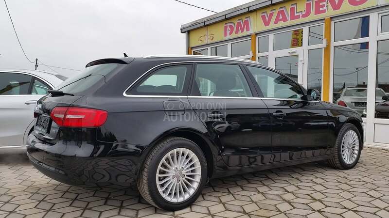 Audi A4 2.0 TDI AUT/LED/NAV