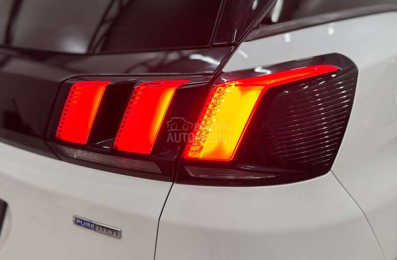 Peugeot 3008 1.2T ALLURE CH