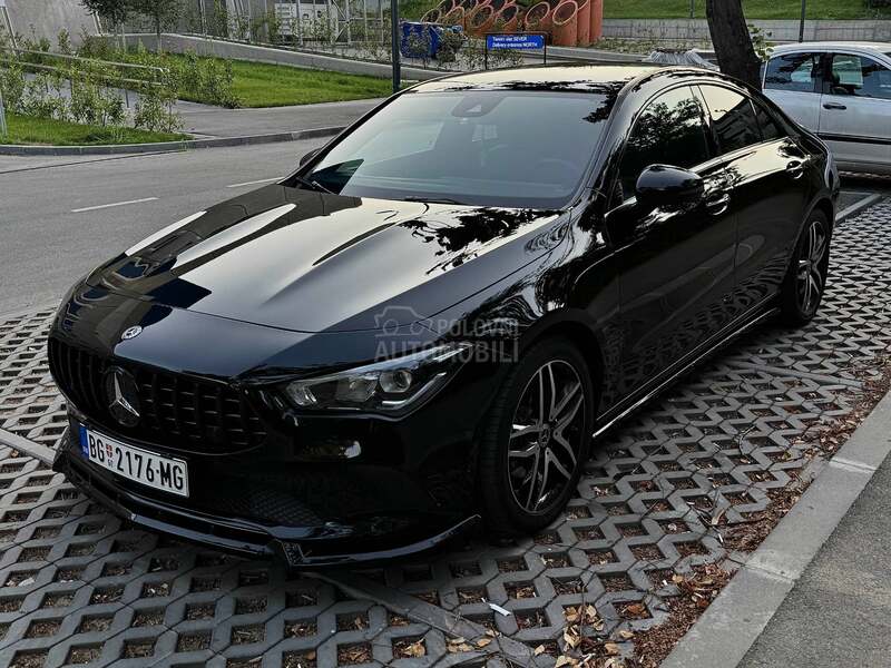 Mercedes Benz CLA 200 Graziran