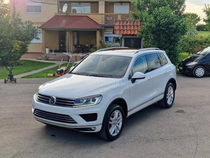 Volkswagen Touareg 3.0TDI DSG AIRMATIC