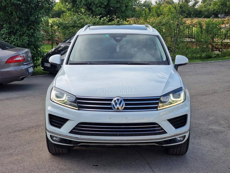Volkswagen Touareg 3.0TDI DSG AIRMATIC