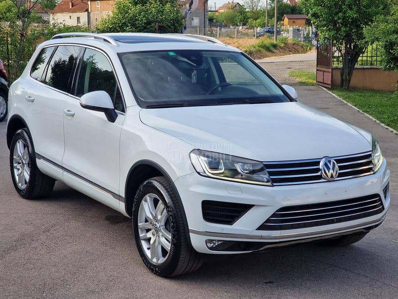 Volkswagen Touareg 3.0TDI DSG AIRMATIC