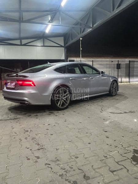 Audi A7 