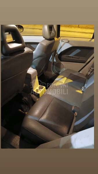 Dodge Caliber 2.0 TDI