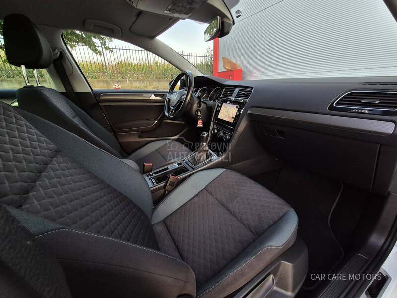 Volkswagen Golf 7 IQ drive 1.6 TDI