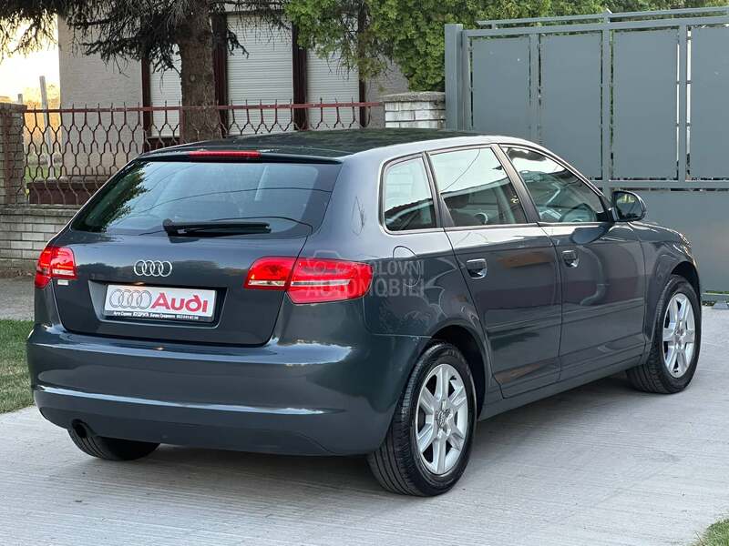 Audi A3 1.6