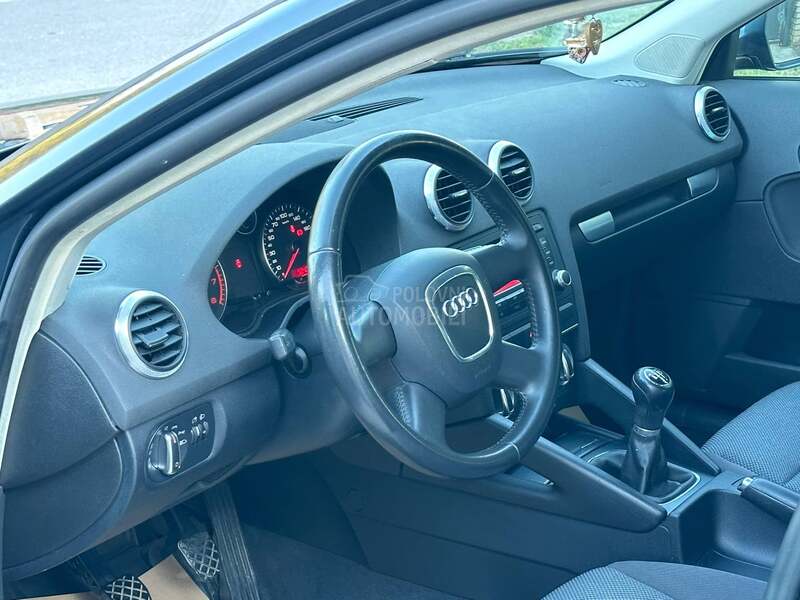Audi A3 1.6