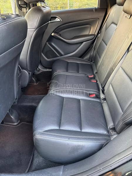 Mercedes Benz B 200 avantgarde pano